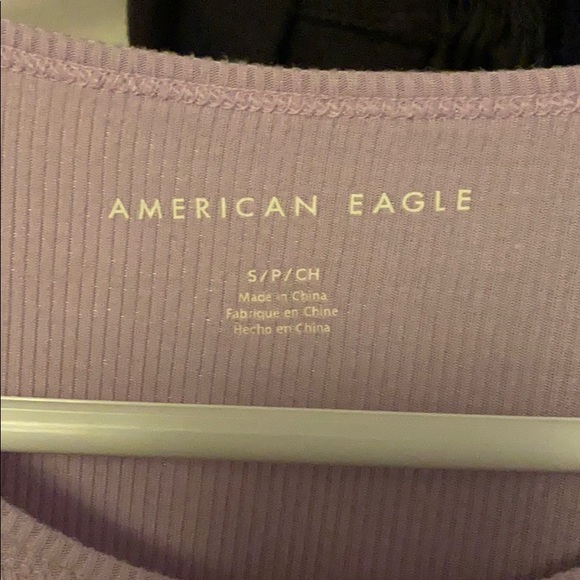 american eagle crop top - Picture 2 of 3